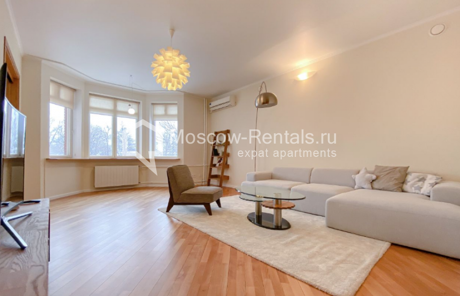 Photo #1 4-room (3 BR) apartment for <a href="http://moscow-rentals.ru/en/articles/long-term-rent" target="_blank">a long-term</a> rent
 in Russia, Moscow, 1st Spasonolivkovskyi lane, 20