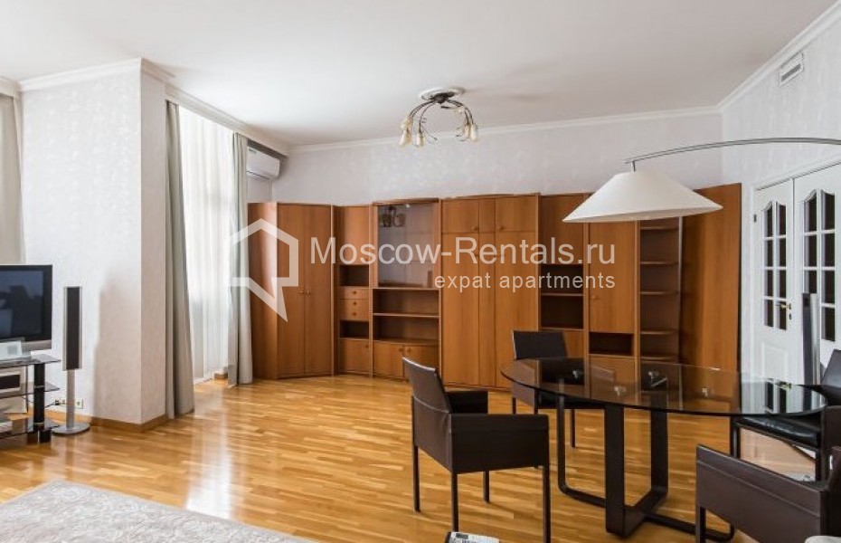 Photo #3 2-room (1 BR) apartment for <a href="http://moscow-rentals.ru/en/articles/long-term-rent" target="_blank">a long-term</a> rent
 in Russia, Moscow, Novocheremushinskaya str, 71/32