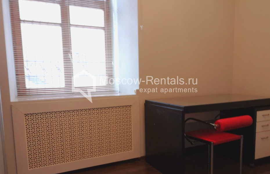 Photo #13 3-room (2 BR) apartment for <a href="http://moscow-rentals.ru/en/articles/long-term-rent" target="_blank">a long-term</a> rent
 in Russia, Moscow, Kutuzovskyi lane, 4/2