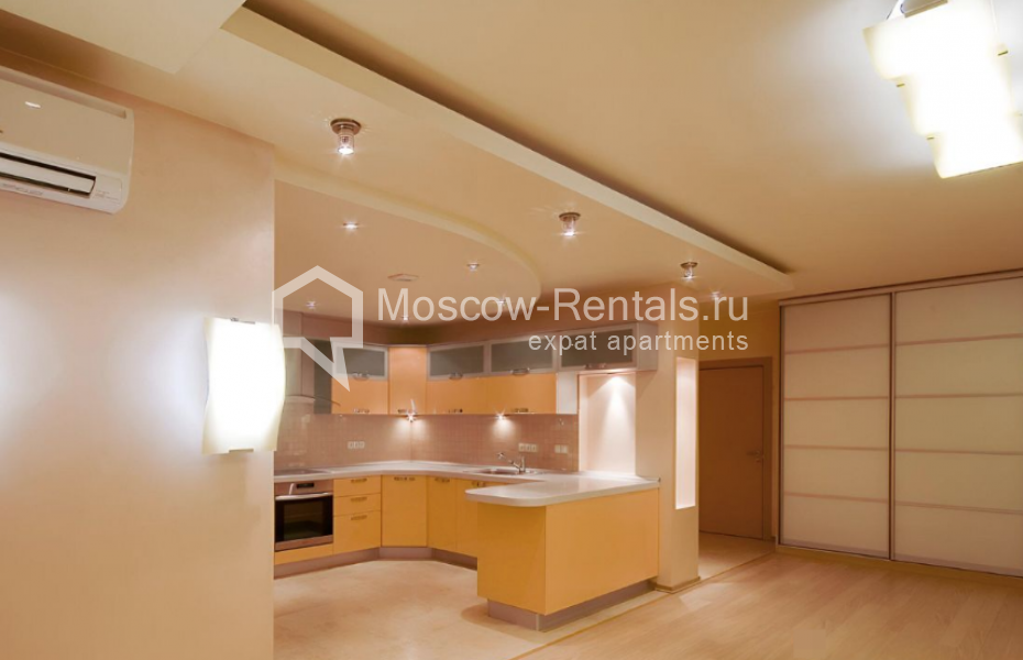 Photo #2 2-room (1 BR) apartment for <a href="http://moscow-rentals.ru/en/articles/long-term-rent" target="_blank">a long-term</a> rent
 in Russia, Moscow, Novocheremushinskaya str, 23к3