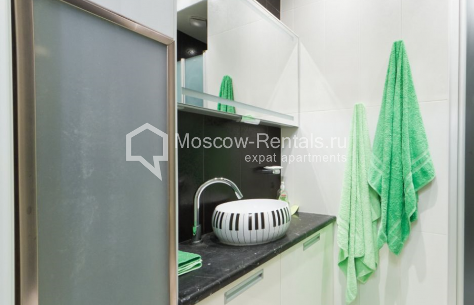 Photo #3 2-room (1 BR) apartment for <a href="http://moscow-rentals.ru/en/articles/long-term-rent" target="_blank">a long-term</a> rent
 in Russia, Moscow, Sadovaya-Karetnaya str, 4-6С1