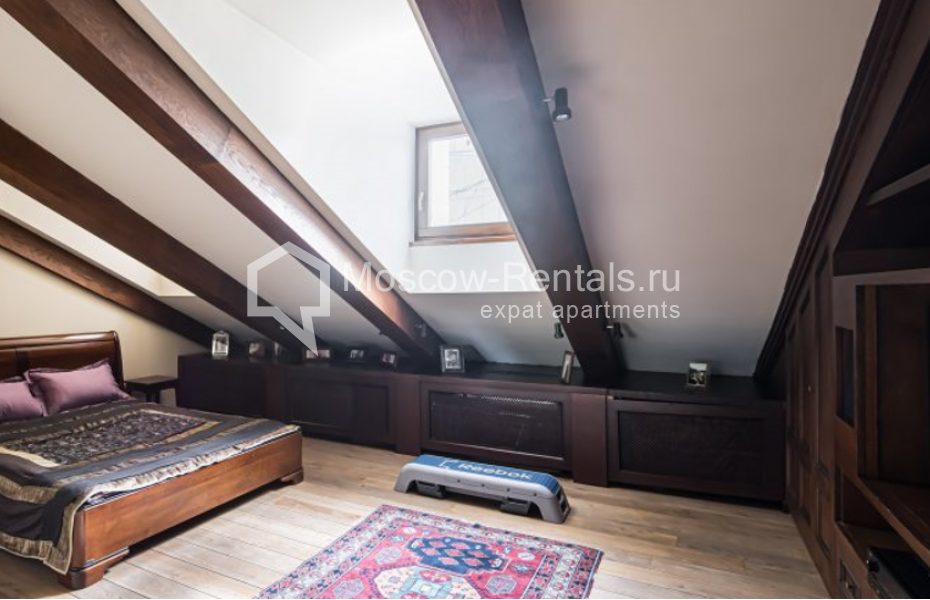 Photo #10 4-room (3 BR) apartment for <a href="http://moscow-rentals.ru/en/articles/long-term-rent" target="_blank">a long-term</a> rent
 in Russia, Moscow, 3rd Monetchikovskyi lane, 10/1