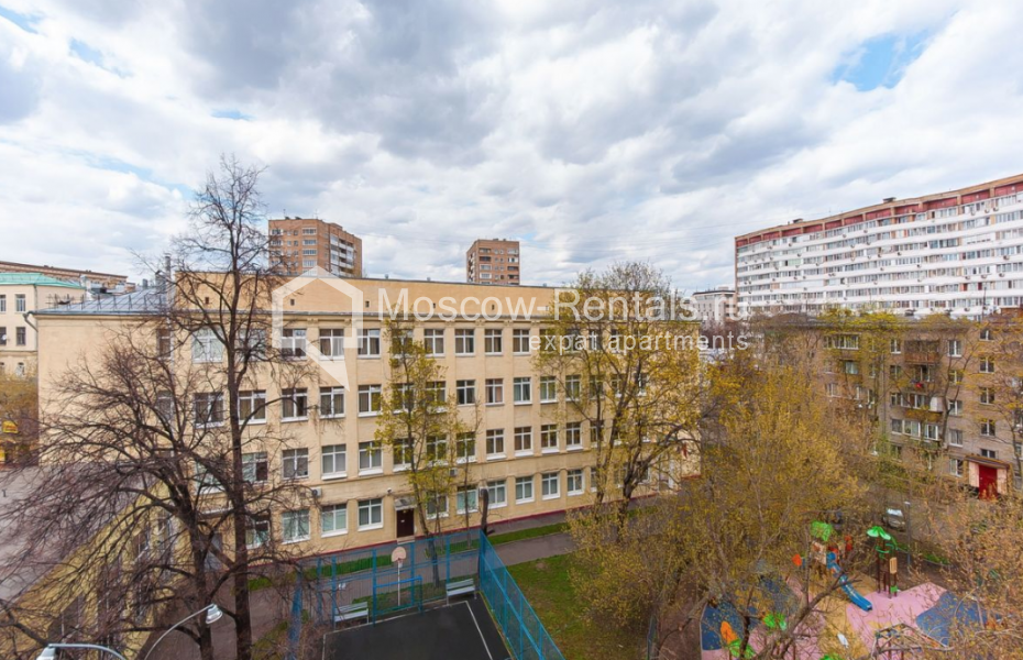 Photo #14 5-room (4 BR) apartment for <a href="http://moscow-rentals.ru/en/articles/long-term-rent" target="_blank">a long-term</a> rent
 in Russia, Moscow, Vishnaykovskyi lane, 10С2
