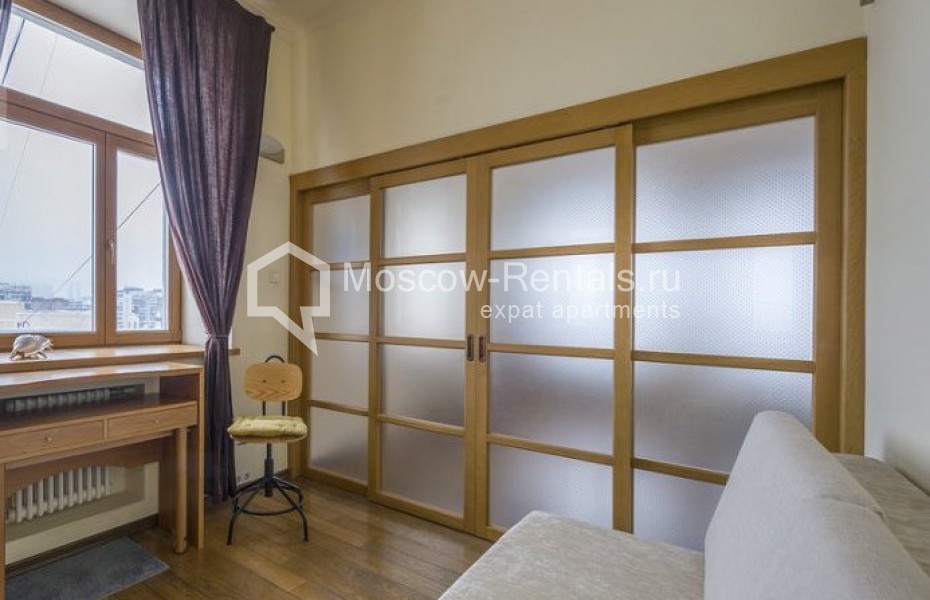 Photo #10 4-room (3 BR) apartment for <a href="http://moscow-rentals.ru/en/articles/long-term-rent" target="_blank">a long-term</a> rent
 in Russia, Moscow, M. Ordynka str, 36