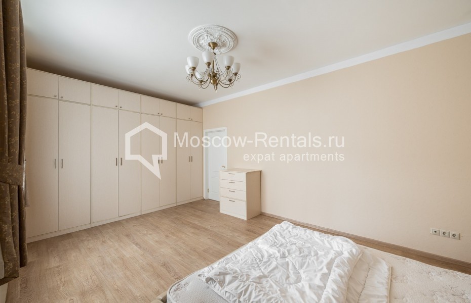 Photo #8 4-room (3 BR) apartment for <a href="http://moscow-rentals.ru/en/articles/long-term-rent" target="_blank">a long-term</a> rent
 in Russia, Moscow, Golikovskyi lane, 5