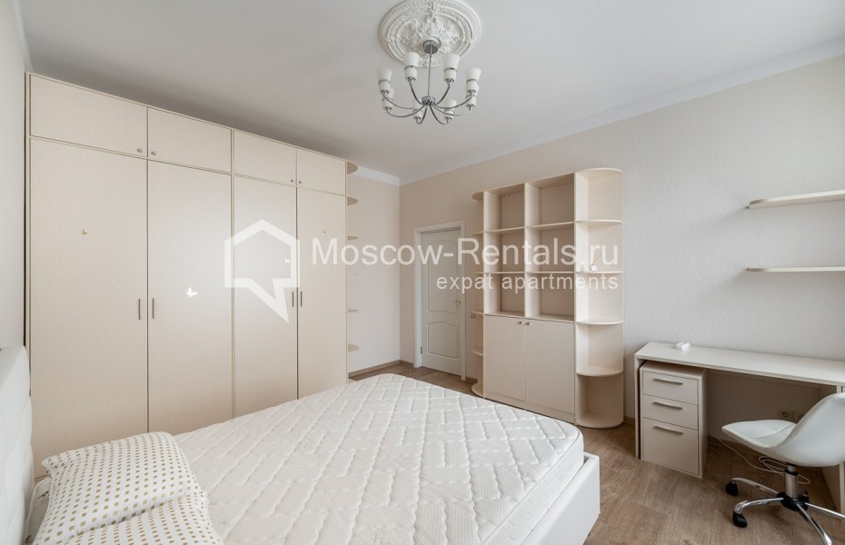 Photo #11 4-room (3 BR) apartment for <a href="http://moscow-rentals.ru/en/articles/long-term-rent" target="_blank">a long-term</a> rent
 in Russia, Moscow, Golikovskyi lane, 5