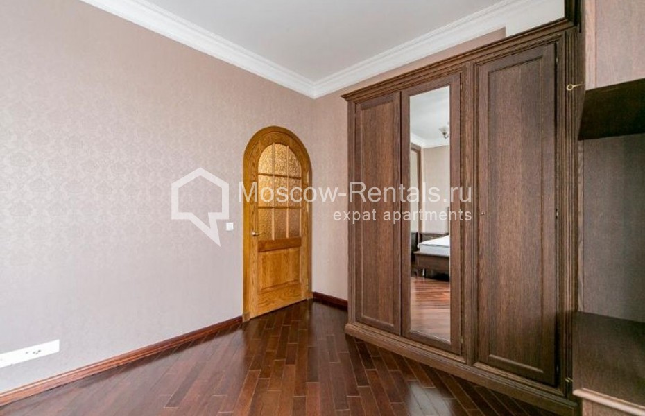 Photo #15 4-room (3 BR) apartment for <a href="http://moscow-rentals.ru/en/articles/long-term-rent" target="_blank">a long-term</a> rent
 in Russia, Moscow, Bakhrushina str, 19С2