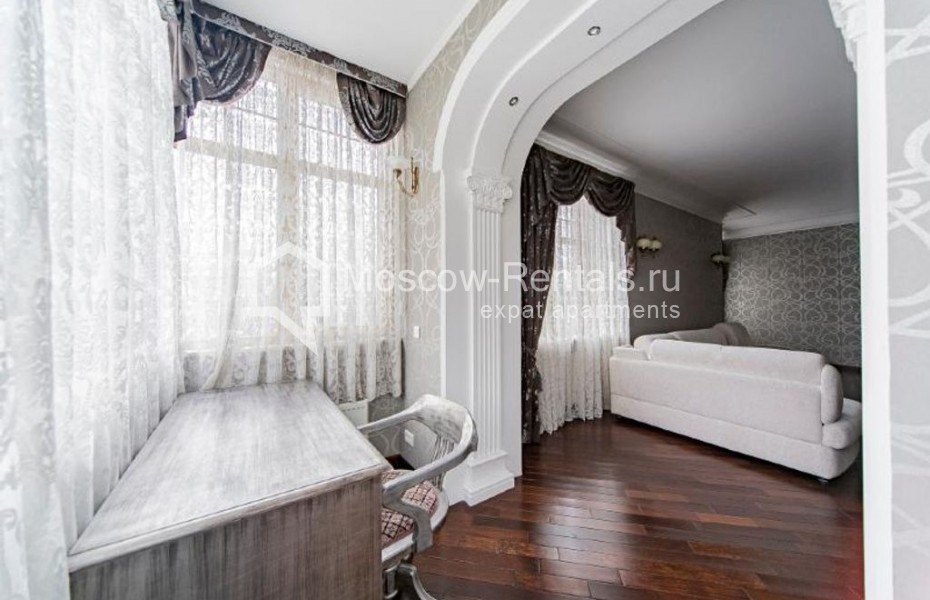Photo #5 4-room (3 BR) apartment for <a href="http://moscow-rentals.ru/en/articles/long-term-rent" target="_blank">a long-term</a> rent
 in Russia, Moscow, Bakhrushina str, 19С2