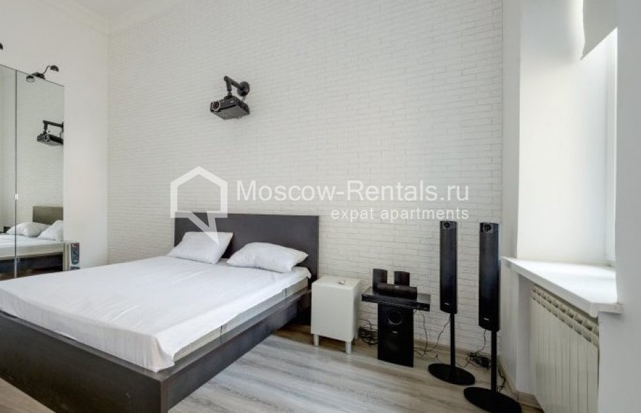 Photo #5 4-room (3 BR) apartment for <a href="http://moscow-rentals.ru/en/articles/long-term-rent" target="_blank">a long-term</a> rent
 in Russia, Moscow, M. Ordynka str, 13С1А