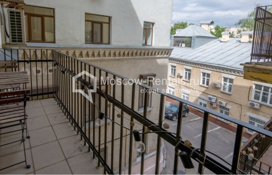 Photo #10 4-room (3 BR) apartment for <a href="http://moscow-rentals.ru/en/articles/long-term-rent" target="_blank">a long-term</a> rent
 in Russia, Moscow, M. Ordynka str, 13С1А