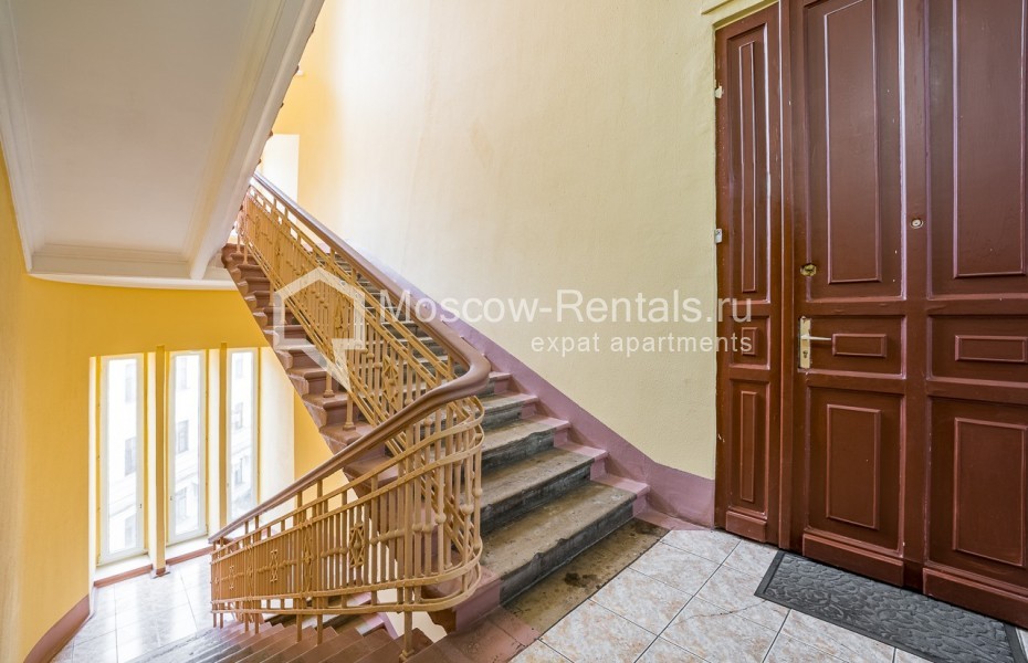 Photo #20 4-room (3 BR) apartment for <a href="http://moscow-rentals.ru/en/articles/long-term-rent" target="_blank">a long-term</a> rent
 in Russia, Moscow, Novokyznetskaya str, 33с2
