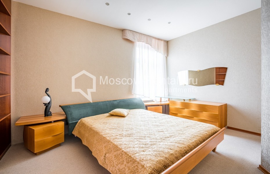 Photo #7 4-room (3 BR) apartment for <a href="http://moscow-rentals.ru/en/articles/long-term-rent" target="_blank">a long-term</a> rent
 in Russia, Moscow, Novokyznetskaya str, 33с2