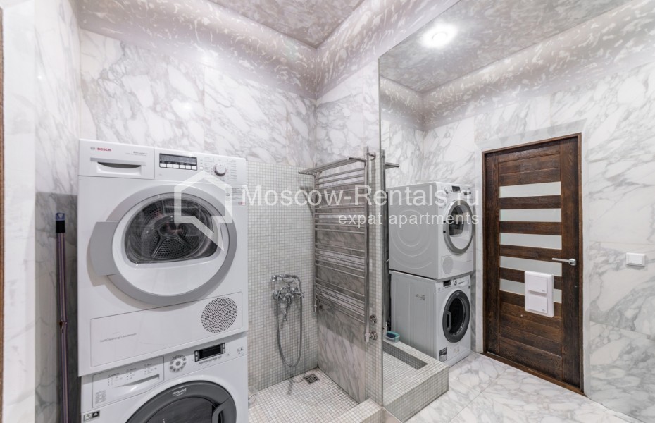 Photo #21 4-room (3 BR) apartment for <a href="http://moscow-rentals.ru/en/articles/long-term-rent" target="_blank">a long-term</a> rent
 in Russia, Moscow, M. Polyanka str, 2