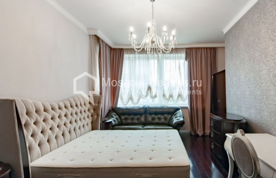 Photo #8 4-room (3 BR) apartment for <a href="http://moscow-rentals.ru/en/articles/long-term-rent" target="_blank">a long-term</a> rent
 in Russia, Moscow, Ruzheinyi lane, 3