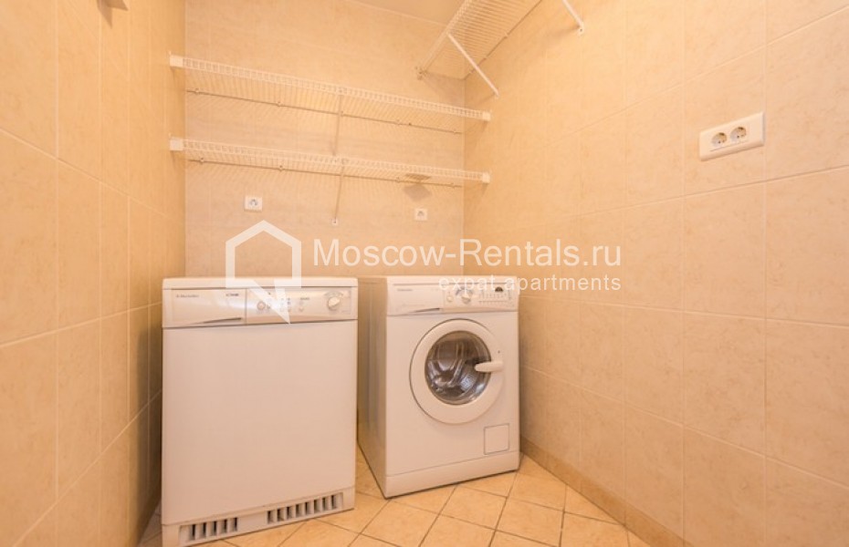 Photo #7 House for <a href="http://moscow-rentals.ru/en/articles/long-term-rent" target="_blank">a long-term</a> rent
 in Russia, Moscow, Moscow area, Krasnogorsk region, Angelovo village, IRC ROSINKA