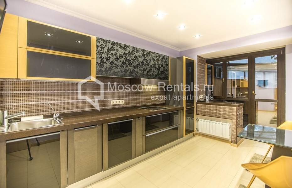 Photo #8 2-room (1 BR) apartment for <a href="http://moscow-rentals.ru/en/articles/long-term-rent" target="_blank">a long-term</a> rent
 in Russia, Moscow, Michurinsky prospect, 9