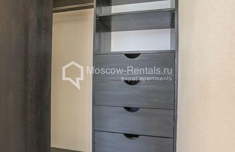 Photo #9 3-room (2 BR) apartment for <a href="http://moscow-rentals.ru/en/articles/long-term-rent" target="_blank">a long-term</a> rent
 in Russia, Moscow, Berezhkovskaya emb, 14