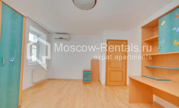 Photo #7 4-room (3 BR) apartment for <a href="http://moscow-rentals.ru/en/articles/long-term-rent" target="_blank">a long-term</a> rent
 in Russia, Moscow, Poslednyi lane, 21