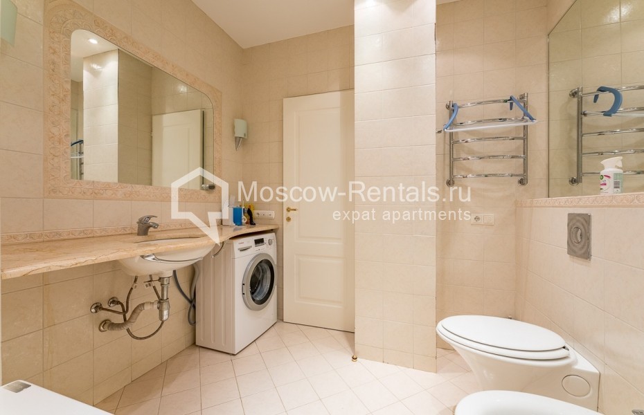Photo #15 4-room (3 BR) apartment for <a href="http://moscow-rentals.ru/en/articles/long-term-rent" target="_blank">a long-term</a> rent
 in Russia, Moscow, Lyalin lane, 19 К 1