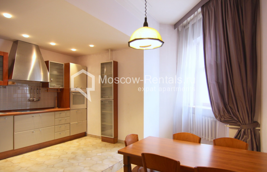 Photo #2 4-room (3 BR) apartment for <a href="http://moscow-rentals.ru/en/articles/long-term-rent" target="_blank">a long-term</a> rent
 in Russia, Moscow, Poslednyi lane, 13