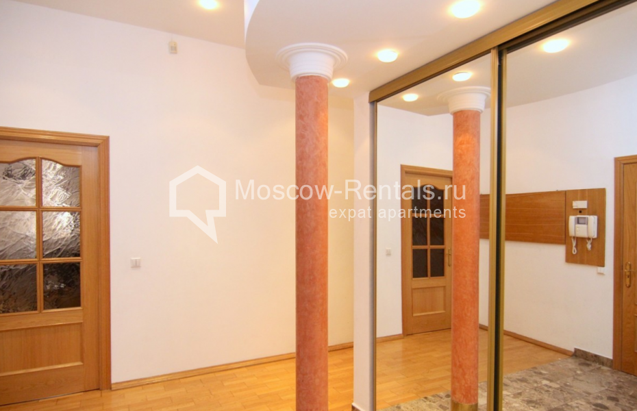 Photo #23 4-room (3 BR) apartment for <a href="http://moscow-rentals.ru/en/articles/long-term-rent" target="_blank">a long-term</a> rent
 in Russia, Moscow, Poslednyi lane, 13