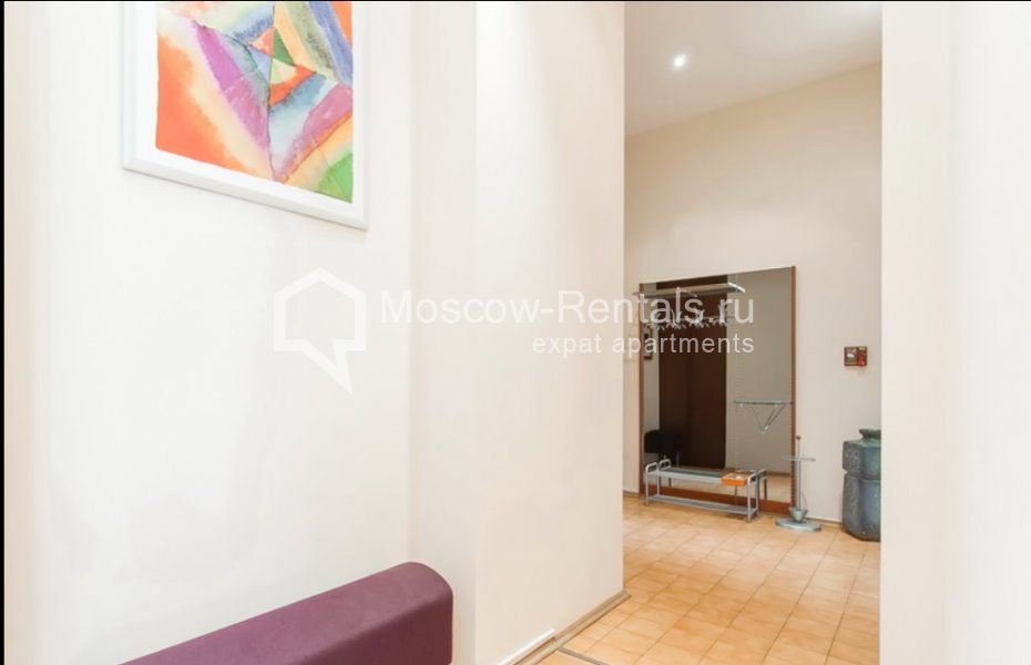 Photo #16 4-room (3 BR) apartment for <a href="http://moscow-rentals.ru/en/articles/long-term-rent" target="_blank">a long-term</a> rent
 in Russia, Moscow, Sadovaya-Samotechnaya str, 2/12