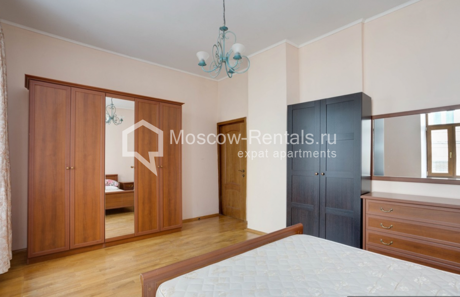 Photo #8 4-room (3 BR) apartment for <a href="http://moscow-rentals.ru/en/articles/long-term-rent" target="_blank">a long-term</a> rent
 in Russia, Moscow, Degtyarnyi lane, 10 С 2