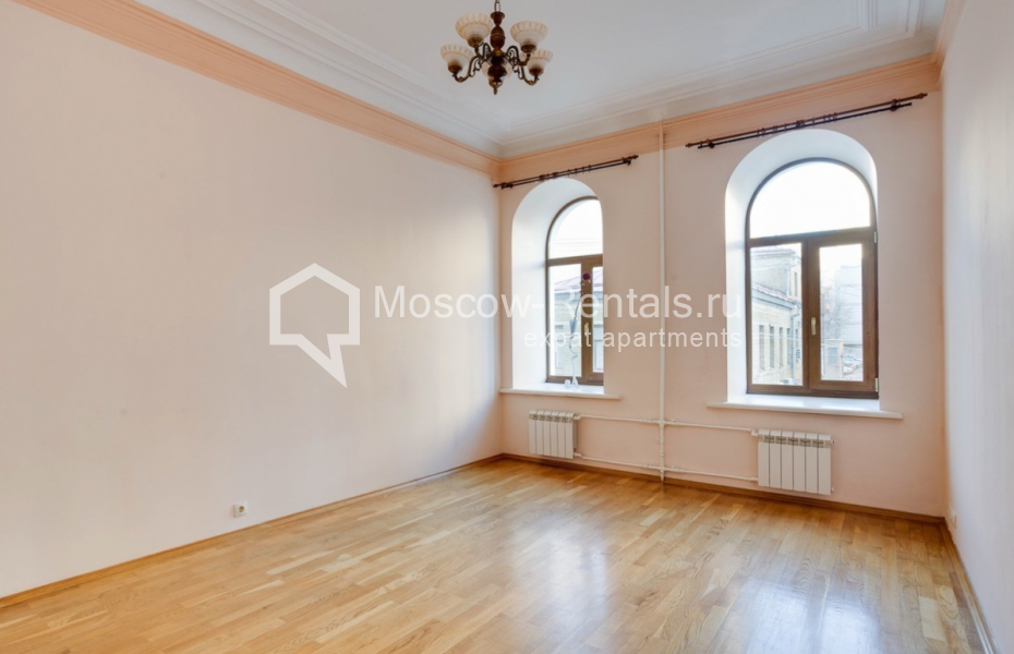 Photo #13 4-room (3 BR) apartment for <a href="http://moscow-rentals.ru/en/articles/long-term-rent" target="_blank">a long-term</a> rent
 in Russia, Moscow, Degtyarnyi lane, 10 С 2
