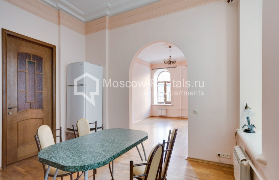 Photo #17 4-room (3 BR) apartment for <a href="http://moscow-rentals.ru/en/articles/long-term-rent" target="_blank">a long-term</a> rent
 in Russia, Moscow, Degtyarnyi lane, 10 С 2