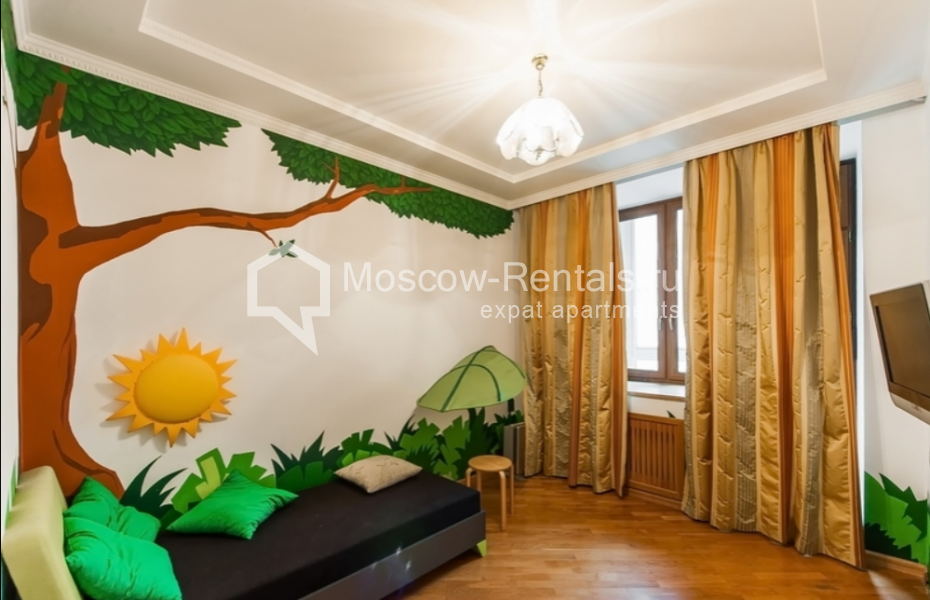 Photo #12 5-room (4 BR) apartment for <a href="http://moscow-rentals.ru/en/articles/long-term-rent" target="_blank">a long-term</a> rent
 in Russia, Moscow, Karetnyi Ryad str, 5/10 С 2