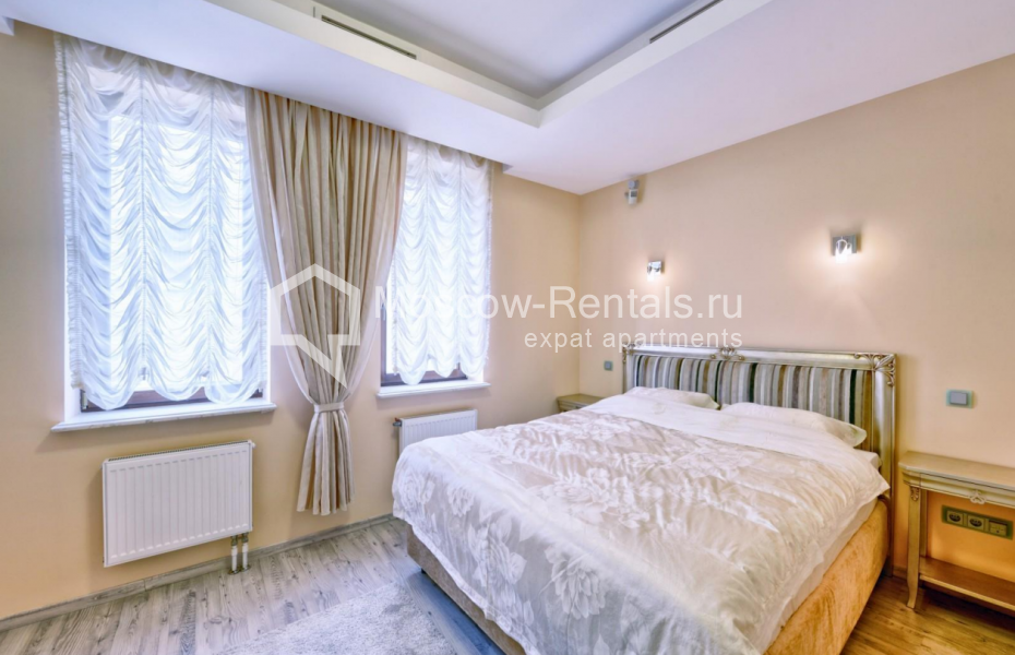 Photo #12 4-room (3 BR) apartment for <a href="http://moscow-rentals.ru/en/articles/long-term-rent" target="_blank">a long-term</a> rent
 in Russia, Moscow, Serpukhovsky lane, 7
