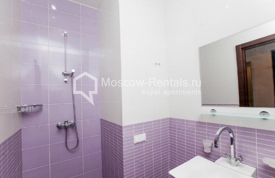 Photo #13 4-room (3 BR) apartment for <a href="http://moscow-rentals.ru/en/articles/long-term-rent" target="_blank">a long-term</a> rent
 in Russia, Moscow, Krasnaya Presnya str, 21