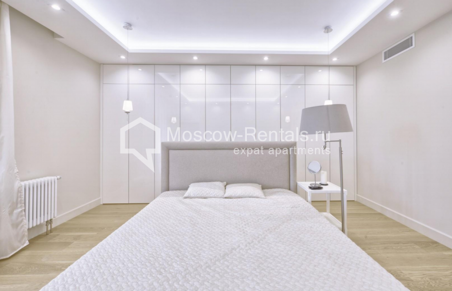 Photo #10 4-room (3 BR) apartment for <a href="http://moscow-rentals.ru/en/articles/long-term-rent" target="_blank">a long-term</a> rent
 in Russia, Moscow, Leninsky prospect, 126