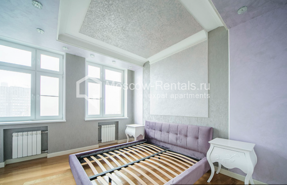 Photo #5 4-room (3 BR) apartment for <a href="http://moscow-rentals.ru/en/articles/long-term-rent" target="_blank">a long-term</a> rent
 in Russia, Moscow, Shabolovka str, 10 к 1
