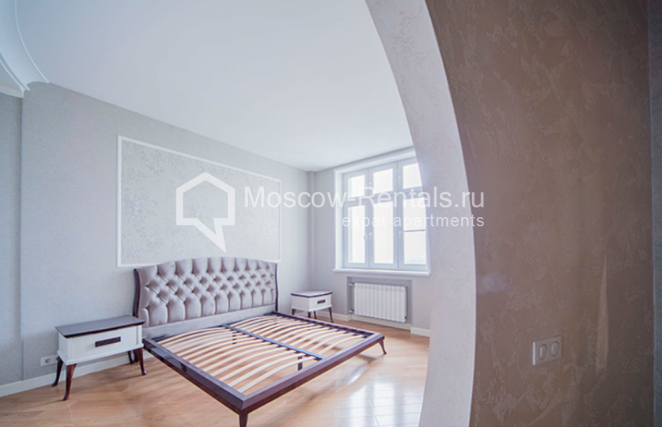 Photo #11 4-room (3 BR) apartment for <a href="http://moscow-rentals.ru/en/articles/long-term-rent" target="_blank">a long-term</a> rent
 in Russia, Moscow, Shabolovka str, 10 к 1