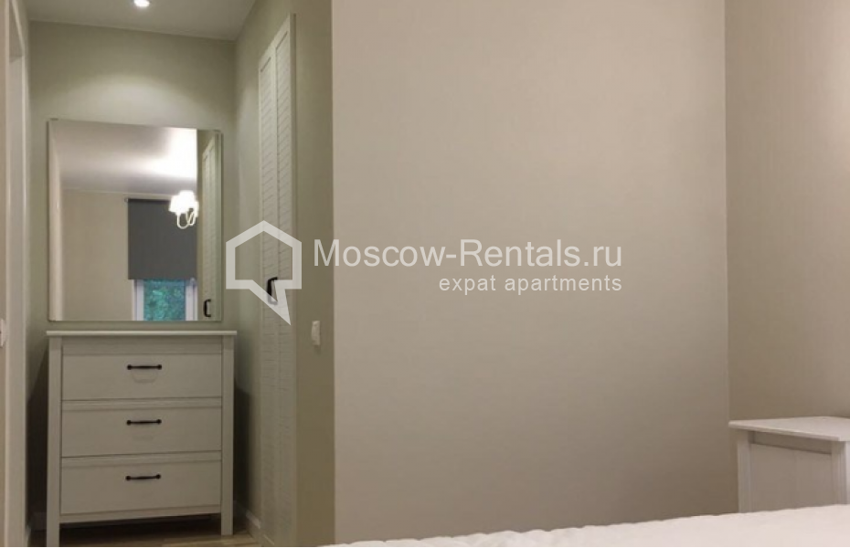 Photo #8 2-room (1 BR) apartment for <a href="http://moscow-rentals.ru/en/articles/long-term-rent" target="_blank">a long-term</a> rent
 in Russia, Moscow, Shabolovka str, 59 К 2