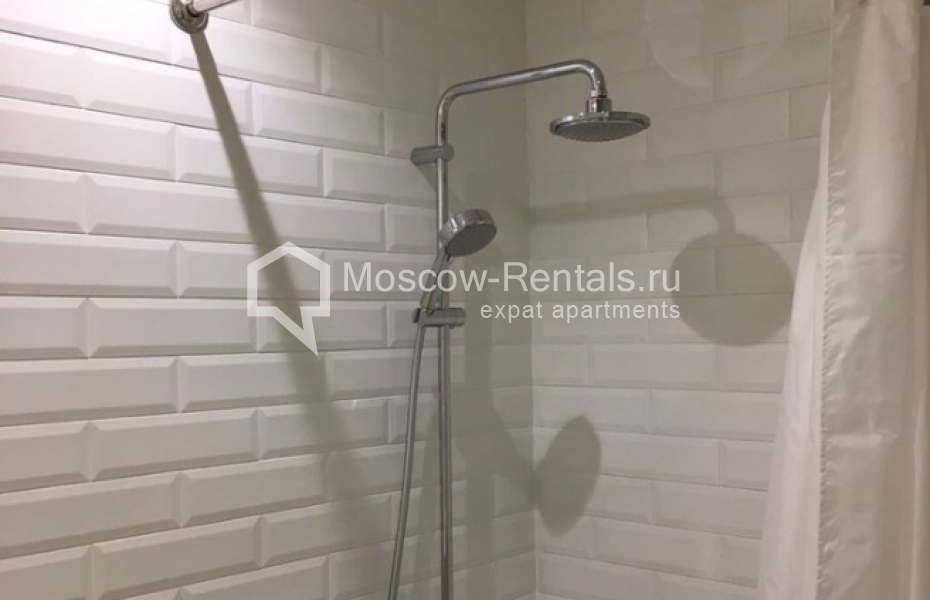 Photo #15 2-room (1 BR) apartment for <a href="http://moscow-rentals.ru/en/articles/long-term-rent" target="_blank">a long-term</a> rent
 in Russia, Moscow, Shabolovka str, 59 К 2