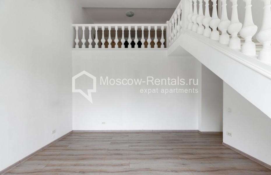 Photo #9 5-room (4 BR) apartment for <a href="http://moscow-rentals.ru/en/articles/long-term-rent" target="_blank">a long-term</a> rent
 in Russia, Moscow, Malaya Ordynka str, 13 С 1