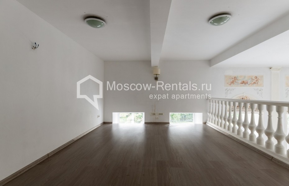Photo #11 5-room (4 BR) apartment for <a href="http://moscow-rentals.ru/en/articles/long-term-rent" target="_blank">a long-term</a> rent
 in Russia, Moscow, Malaya Ordynka str, 13 С 1