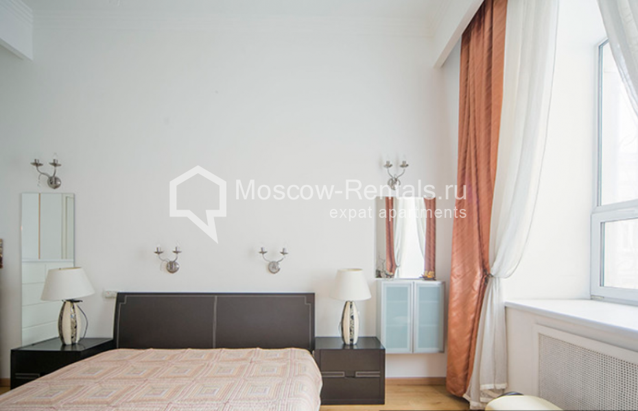 Photo #7 5-room (4 BR) apartment for <a href="http://moscow-rentals.ru/en/articles/long-term-rent" target="_blank">a long-term</a> rent
 in Russia, Moscow, Bolshaya Yakimanka str, 25- 27