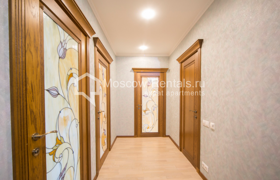 Photo #9 4-room (3 BR) apartment for <a href="http://moscow-rentals.ru/en/articles/long-term-rent" target="_blank">a long-term</a> rent
 in Russia, Moscow, Arkhitektora Vlasova str, 10