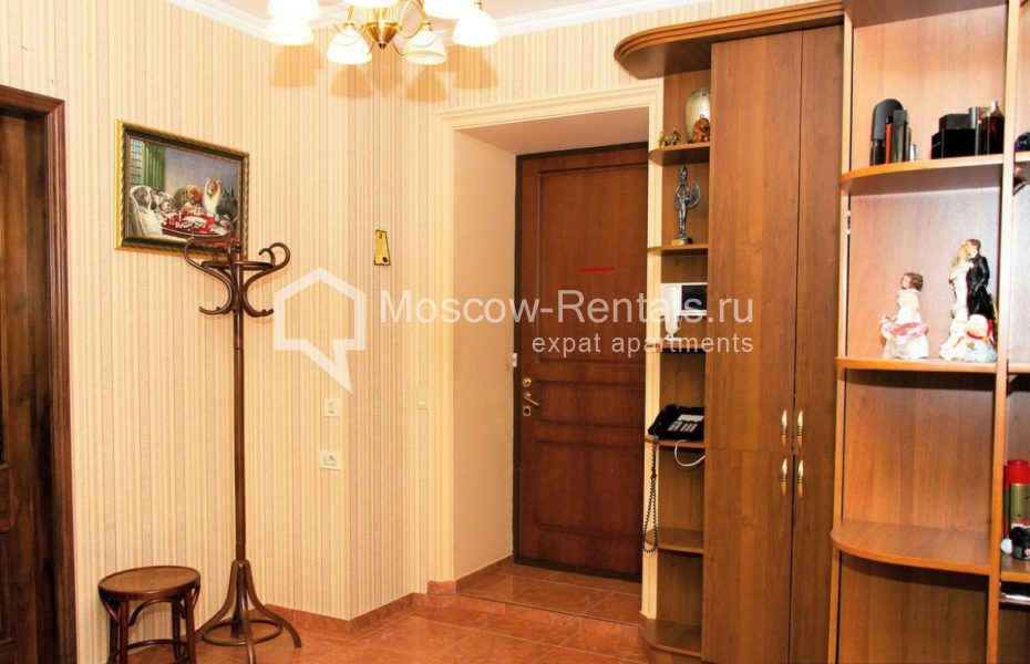 Photo #6 4-room (3 BR) apartment for <a href="http://moscow-rentals.ru/en/articles/long-term-rent" target="_blank">a long-term</a> rent
 in Russia, Moscow, Prechistenka str, 40/2 С 1