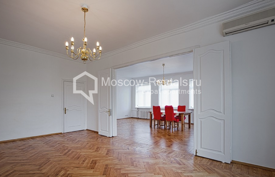Photo #5 4-room (3 BR) apartment for <a href="http://moscow-rentals.ru/en/articles/long-term-rent" target="_blank">a long-term</a> rent
 in Russia, Moscow, Bolshaya Ordynka str, 17 С 1