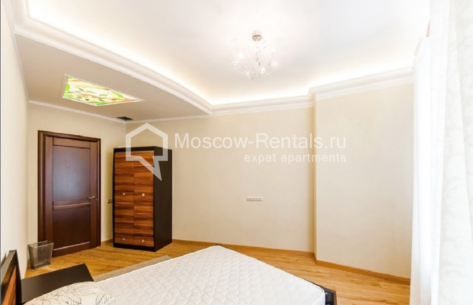 Photo #6 4-room (3 BR) apartment for <a href="http://moscow-rentals.ru/en/articles/long-term-rent" target="_blank">a long-term</a> rent
 in Russia, Moscow, Mytnaya str, 7 с 1