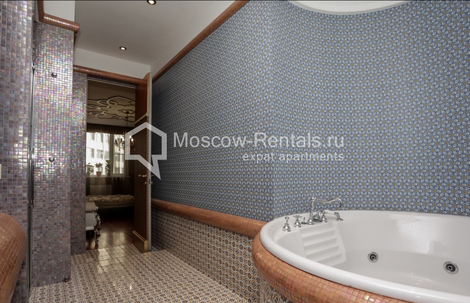 Photo #11 4-room (3 BR) apartment for <a href="http://moscow-rentals.ru/en/articles/long-term-rent" target="_blank">a long-term</a> rent
 in Russia, Moscow, Shabolovksa str, 23 к 5