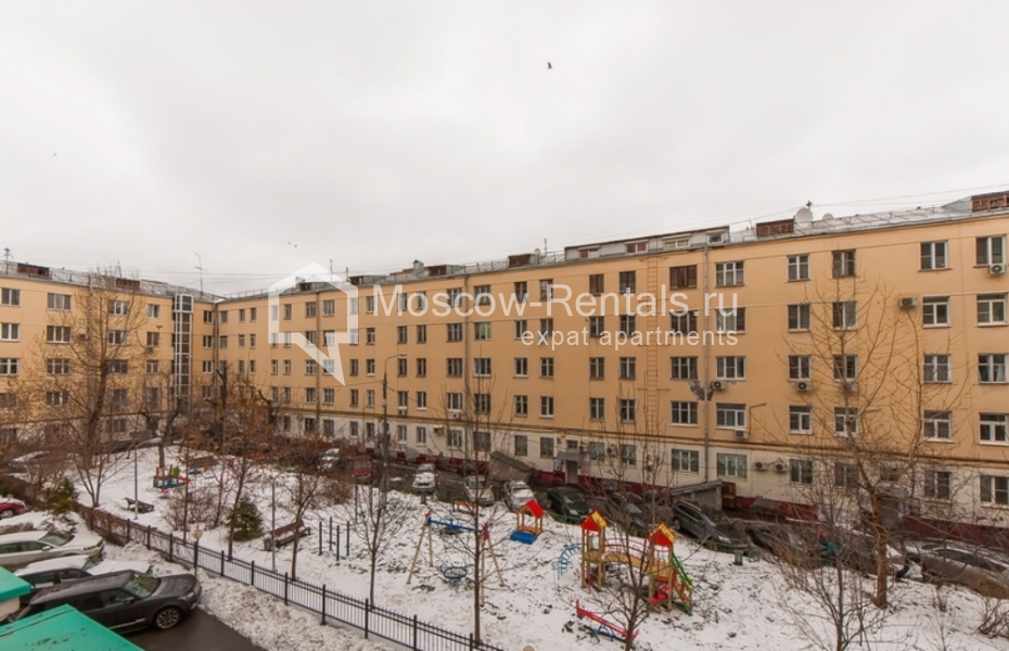 Photo #7 5-room (4 BR) apartment for <a href="http://moscow-rentals.ru/en/articles/long-term-rent" target="_blank">a long-term</a> rent
 in Russia, Moscow, Efremova str., 14
