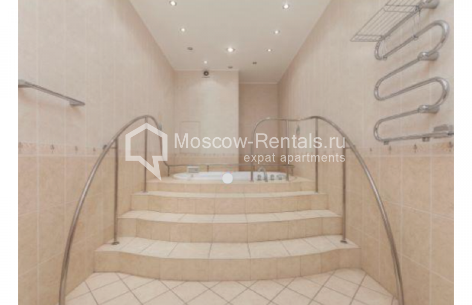 Photo #5 4-room (3 BR) apartment for <a href="http://moscow-rentals.ru/en/articles/long-term-rent" target="_blank">a long-term</a> rent
 in Russia, Moscow, Arkhitectora Vlasova str, 22