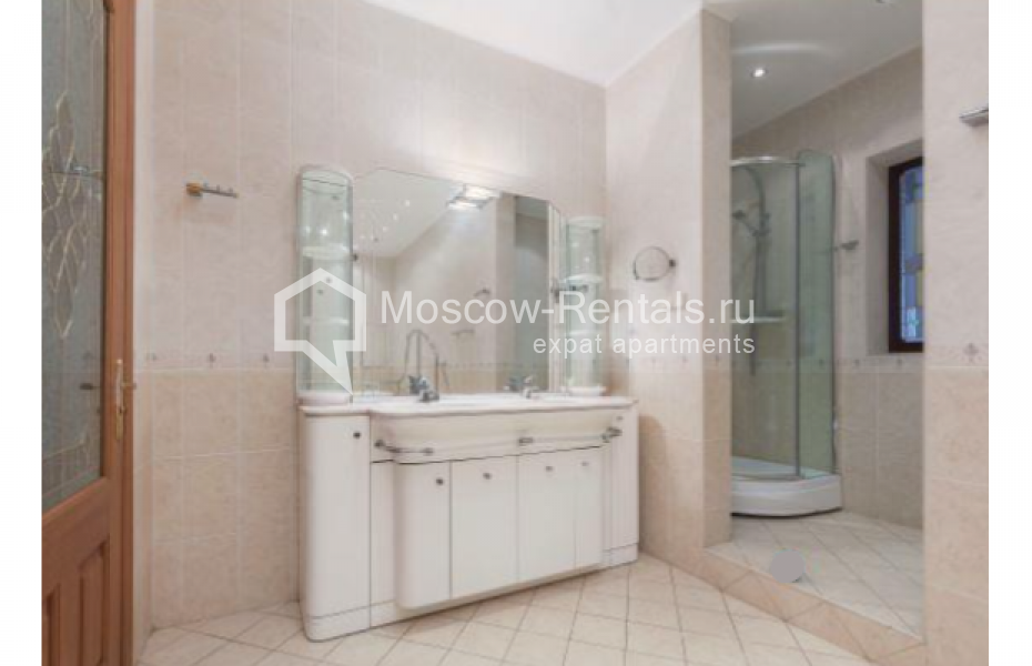 Photo #6 4-room (3 BR) apartment for <a href="http://moscow-rentals.ru/en/articles/long-term-rent" target="_blank">a long-term</a> rent
 in Russia, Moscow, Arkhitectora Vlasova str, 22