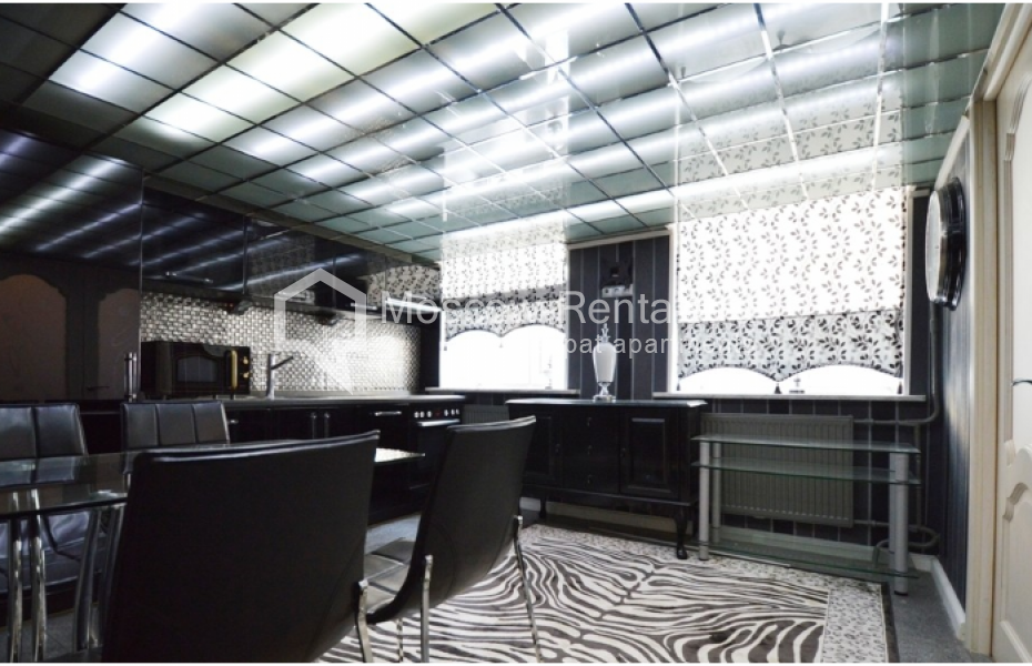 Фото №10 3-комн. кв. в аренду на длительный срок в Россия, Москва, Мерзляковский пер., 13