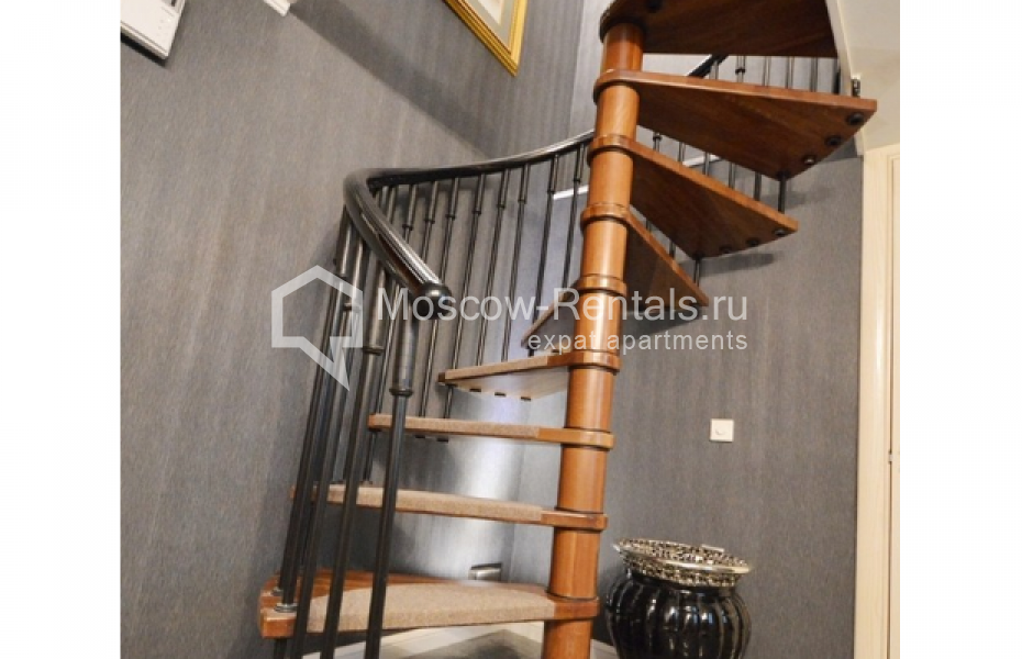 Фото №13 3-комн. кв. в аренду на длительный срок в Россия, Москва, Мерзляковский пер., 13